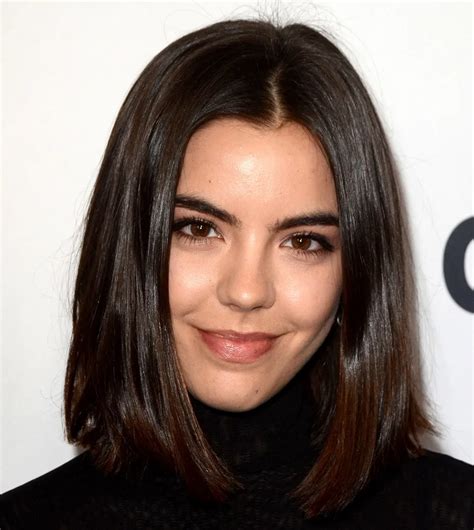 Famous Brunette Actresses Under HairstyleCamp