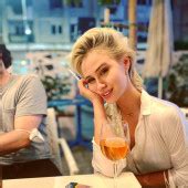 Maria Bakalova Nude Pictures Onlyfans Leaks Playboy Photos Sex Scene Uncensored