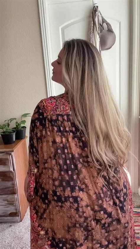 Think You Could Handle An Ass Like This Scrolller