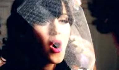 Katy Perry Hot N Cold Music Video MusiqQueen