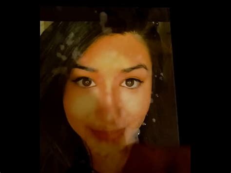 Latina Cum Slut Receives Facial Tribute XVIDEOS