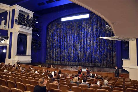 Схема зала театра станиславского и немировича данченко с местами - фото