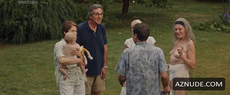 Une Vie Demente Nude Scenes Aznude