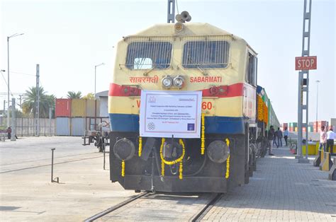 gatewayrail flags  export train