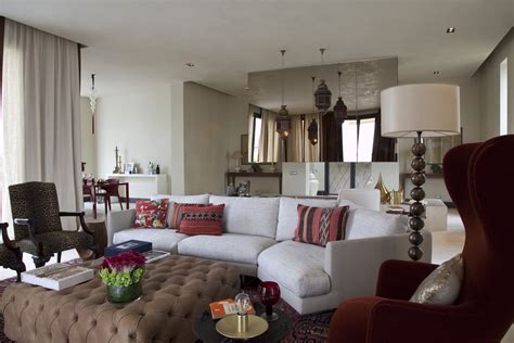 What makes the style of jade jagger so unique and bold 19