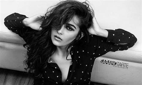 Jinal Joshi Latest Hot Photos Are Too Hot To Handle