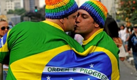 Grupo Gay Freedom Casamento Gay Para Todo O Brasil