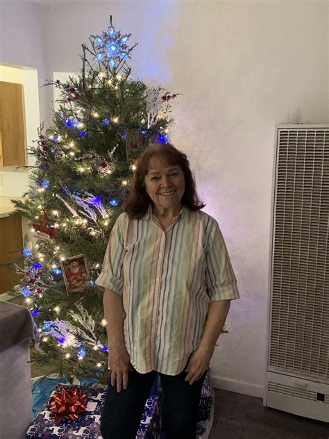 In Memory of LaDonna G Ransdell: Obituary and Services 9