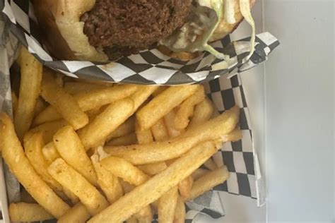 Fat Daddy S Hot Chicken Waffles Delivery Menu Order Online 411 E