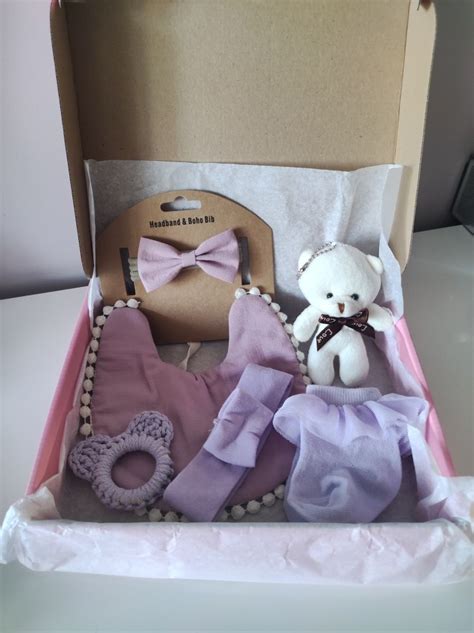 Pudełko Baby box baby shower narodziny chrzest prezent dla noworodka