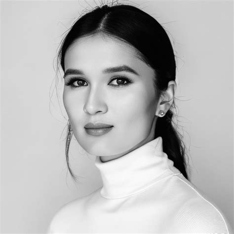 Ainura’s Curated Treasures's Amazon Page