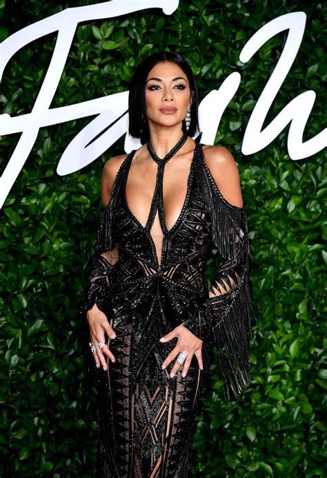 Nicole Scherzinger Sexy Boobs In Big Cleavage Hot Celebs Home