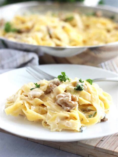 Blue Cheese Pasta Sauce Gorgonzola And Walnut Pasta Slow The Cook Down