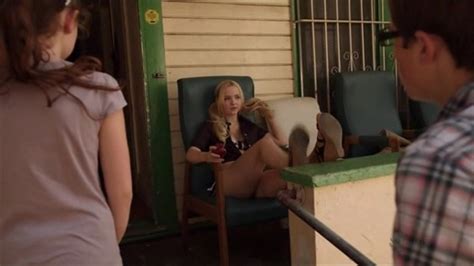 Naked Dove Cameron In Shameless US