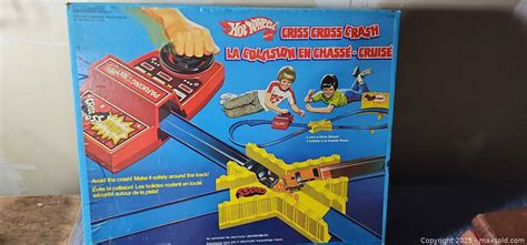 1978 Hot Wheels Criss Cross Crash New In Box Maxsold
