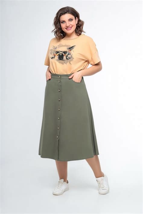 Коллекция одежды для полных модниц белорусского бренда Swallow лето 2023