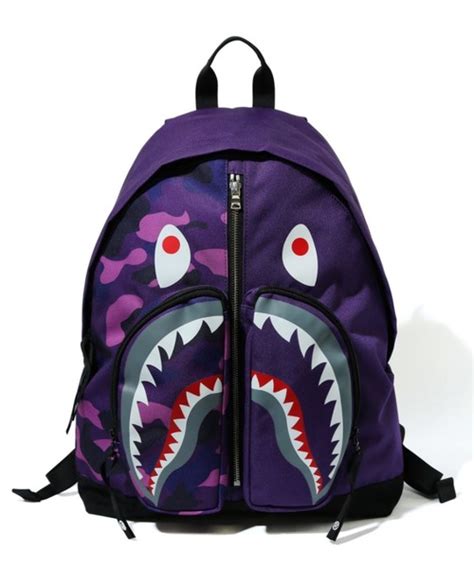 A Bathing Ape（アベイシングエイプ）の「color Camo Shark Day Pack M（バックパックリュック）」 Wear