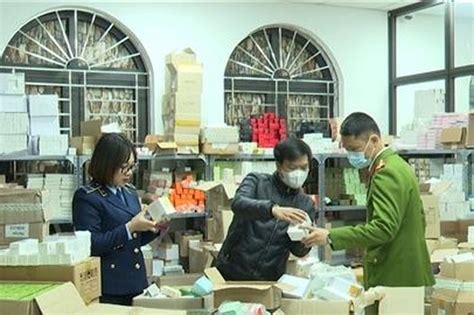 Tri T Ph Kho H Ng L U Trong Bi T Th C A Hot Girl Livestream H N I B O C Ng An Nh N D N