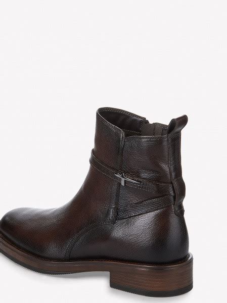 Демисезонные модели — купить в Москве, узнать цены в каталоге интернет ...