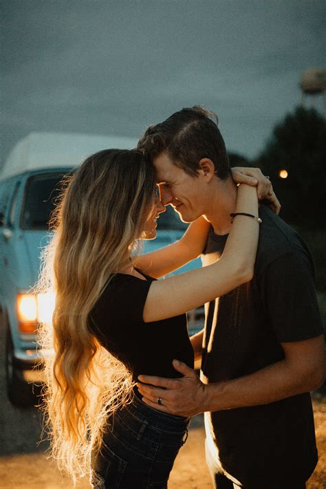 Van Life Couple Session Chris And Shelby — Emily Dekoster Photography