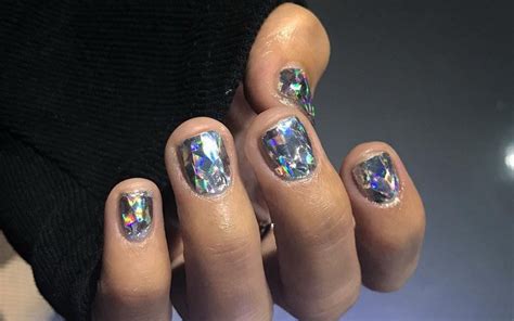 Tren Terbaru Nail Art Shine Bright Like Diamond Okezone Lifestyle