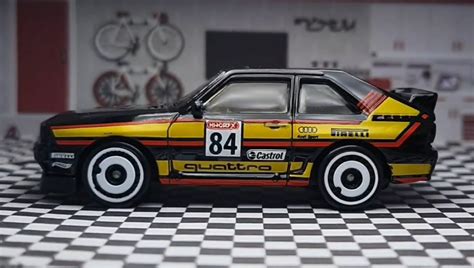 Машинка Базова Hot Wheels 84 Audi Sport Quattro The 80S 1 64 HKG88 Black купити в інтернет