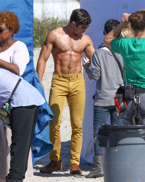 Pecstacular Zac Efron Shirtless On The Set Of DIRTY GRANDPA Gay
