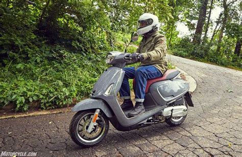 2018 Kymco Like 150i ABS Review | Motorcycle.com