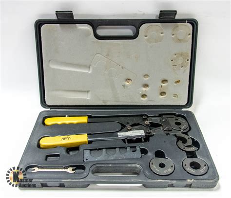 Apollo Pex Crimp Tool Set With Case