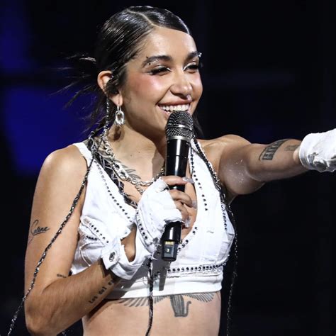 Casi El Mismo Bikini A A Os De Haber Sido Una Chica Bond A Los Halle Berry Cuenta Sus