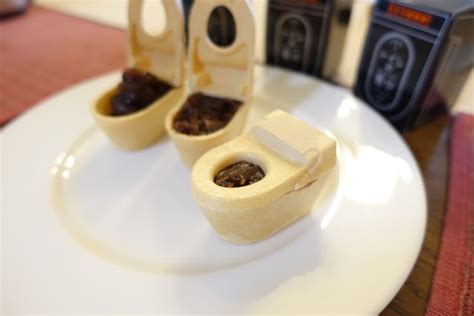 Сладкий унитаз стал новой модной «вкусняшкой» в Японии | Тихоокеанская ...