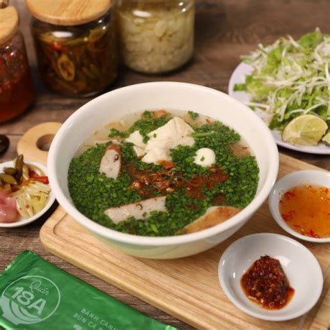 Bánh Canh Hẹ Bún Cá Phú Yên Ngon Ở Quận 1