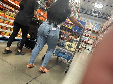 Thick Latina In Jeans Tight Jeans Forum