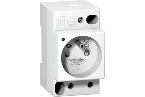 Модульная розетка Schneider Electric, щитовая, iPC, DIN, 2П+T, 16A ...