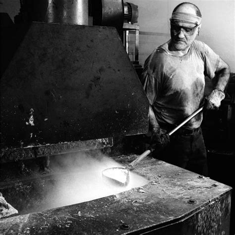 Ghidini 1961 - Furniture Maker | Artemest