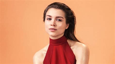 The Life And Career Of Sophie Cookson From Moonfleet To Gypsy