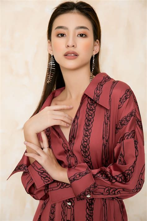 Hot Girl Vi T C C Top G Ng M T P Nh T M N Kh A M I Khi N I Ph Ng X U H