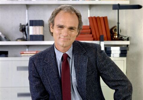 Interview: Joe Regalbuto | FYI Podcast