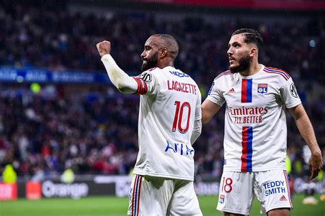 Foot Ol Ol Lacazette Vite Cherki Une Sale R Putation Foot