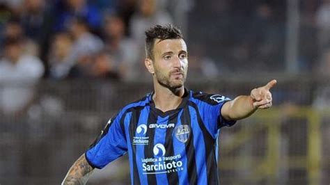 Latina Calcio Andrea Esposito Sempre Pi Vicino Per Un Nuovo Ruolo Sar Il Secondo Di Daniele