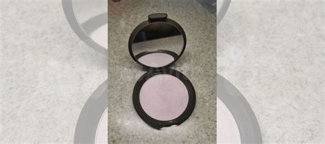 Хайлайтер Becca купить в Москве | Личные вещи | Авито