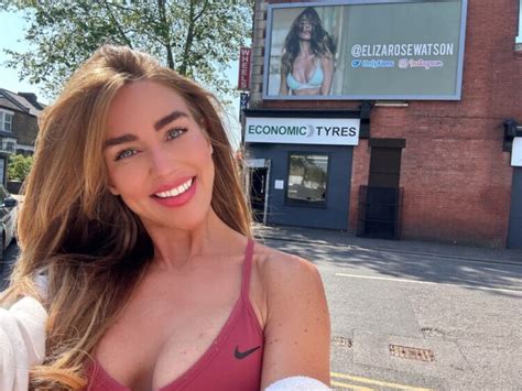 4 Hot Sexy Eliza Rose Watson Bikini Pics