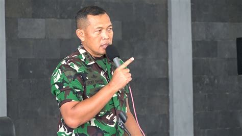 Ratusan Prajurit Muda Baret Ungu Terima Pembekalan Wadan Pasmar