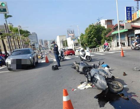 高市路口機車互撞 81歲老翁送醫不治 社會 自由時報電子報