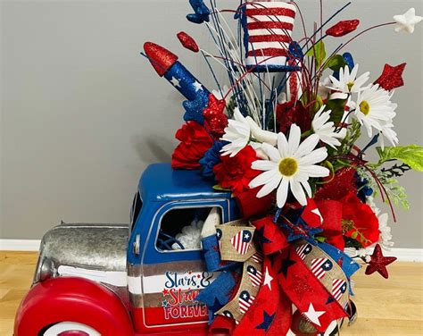 Patriotic Centerpiece 4th Of July Centerpiecestars And Stripes