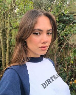 Saoirse Alicia Behzadi Leaked Nude Photos And Videos