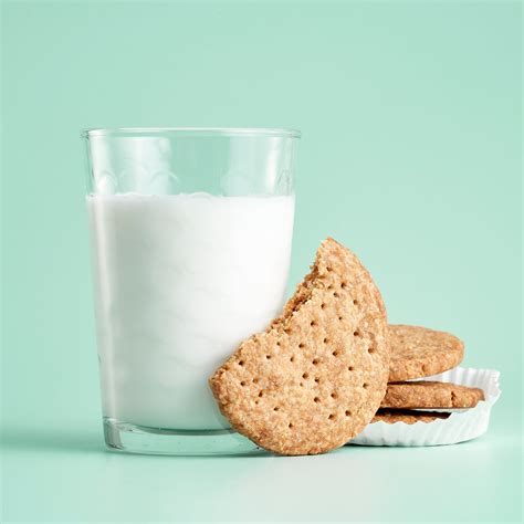 Crispy Gluten Free Digestive Lactation Cookies – Maitha & Treats