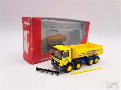 Herpa MB Actros MP2 S Baukipper 8x4 Schmitt Peterslahr 151443 H16586