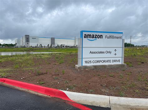 Amazon Distribution Center Hiring — SBCDIRT.COM — SBCDIRT.COM