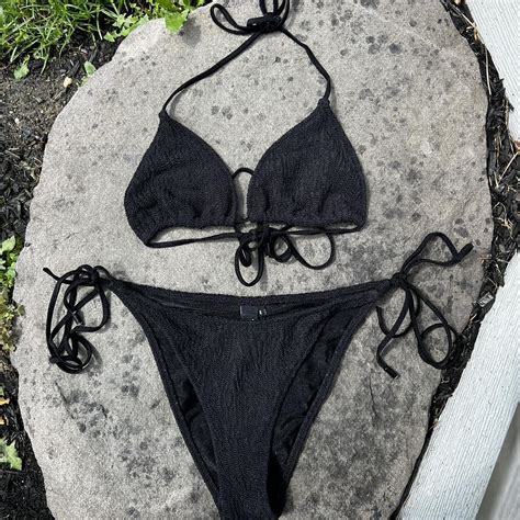 Triangl Swimwear Bikini VINCA PRENE Size Medium Depop